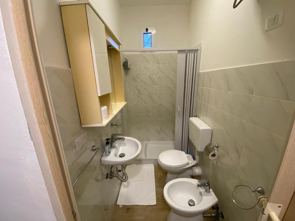 Mini Loft - Bari Centro - A Due Passi Dal Mare Apartment Exterior photo